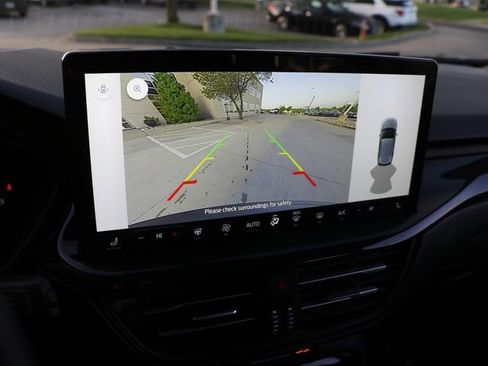 Used 2025 Ford Escape ST-Line w/ Equipment Group 301A FWD image 25