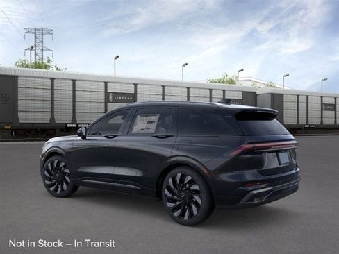 New 2026 Lincoln Nautilus Reserve w/ Jet Appearance Package AWD/4WD image 92