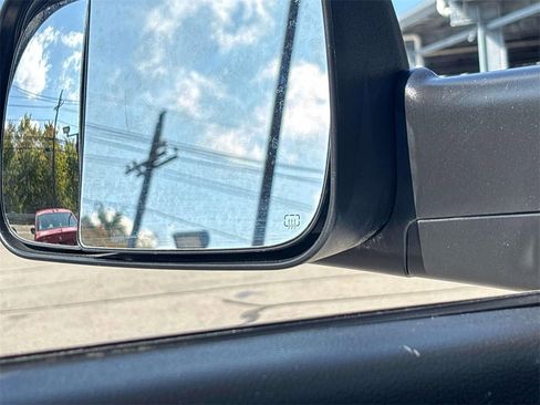 Used 2022 RAM 2500 Tradesman w/ Chrome Appearance Group image 26