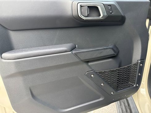 New 2025 Ford Bronco Outer Banks image 18