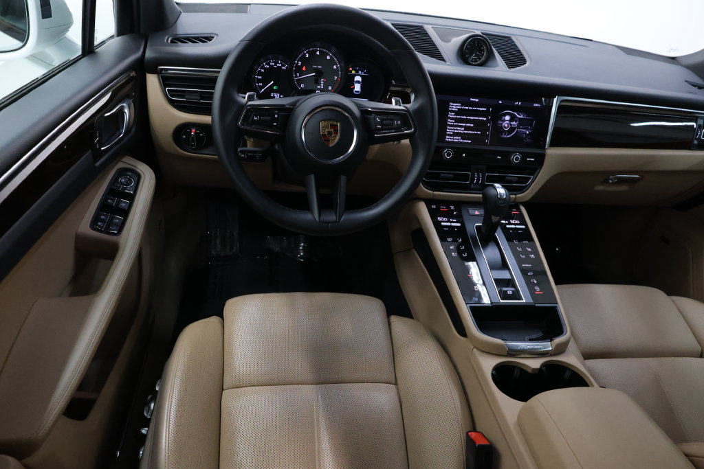 Used 2025 Porsche Macan S AWD/4WD image 68