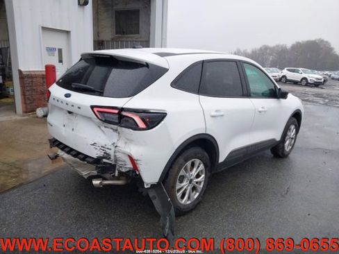 Used 2025 Ford Escape Active image 4