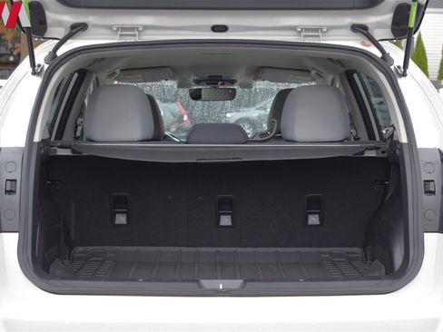 Used 2021 Subaru Crosstrek 2.0i Premium image 28