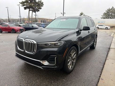 Used 2022 BMW X7 xDrive40i w/ Executive Package image 1