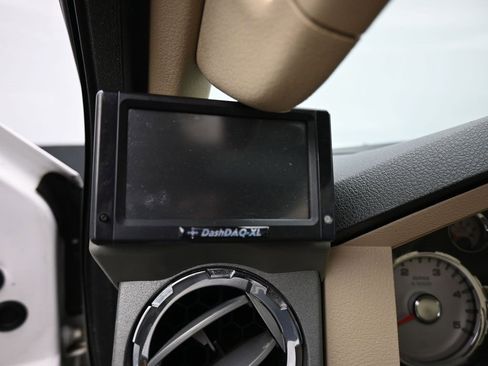 Used 2010 Ford F250 Lariat image 21