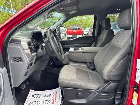 Used 2022 Ford F150 XLT w/ XTR Package AWD/4WD image 8