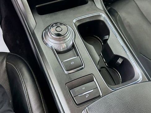 Used 2017 Ford Fusion Energi Titanium image 17