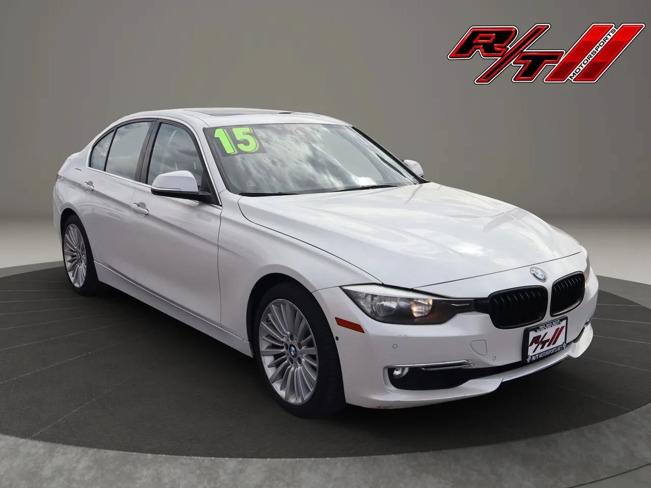 Used 2015 BMW 328i Sedan RWD image 1