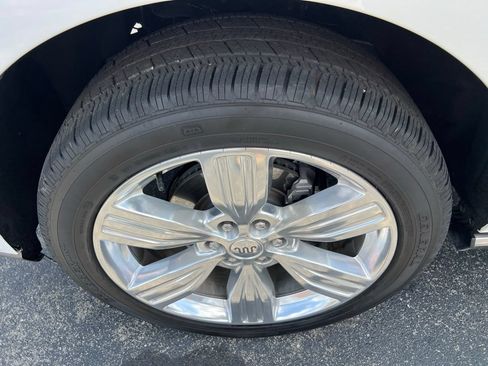 Used 2024 Ford Expedition King Ranch RWD image 13