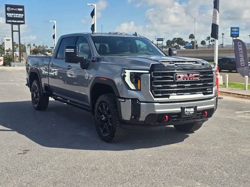 Used 2026 GMC Sierra 2500 AT4 w/ AT4 Premium Plus Package AWD/4WD image 4