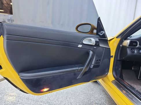 Used 2006 Porsche 911 Carrera 4S image 15