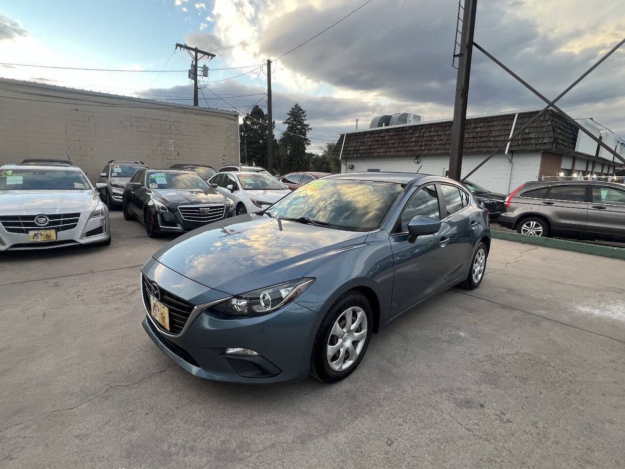Used 2015 MAZDA MAZDA3 i Sport FWD image 1
