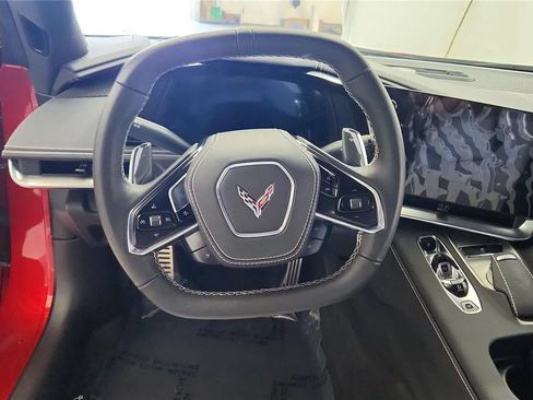 Used 2025 Chevrolet Corvette Stingray Coupe w/ 1LT RWD image 6