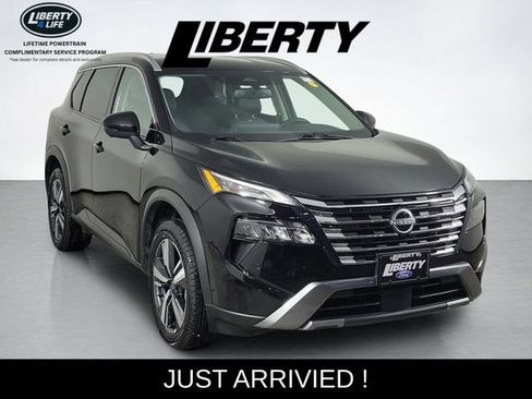 Used 2026 Nissan Rogue SL AWD/4WD image 1