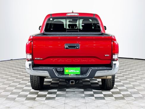 Used 2019 Toyota Tacoma SR5 image 8