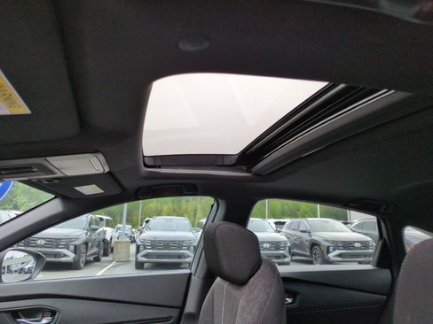 Used 2023 Honda Accord Sport image 21