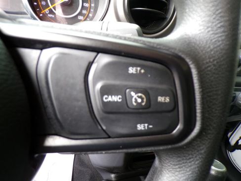 Used 2020 Jeep Gladiator Sport AWD/4WD image 27