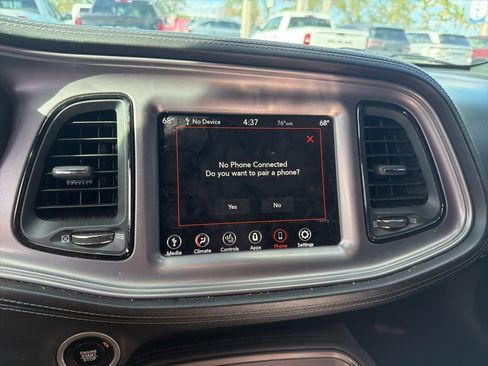 Used 2023 Dodge Challenger R/T w/ Plus Package image 8