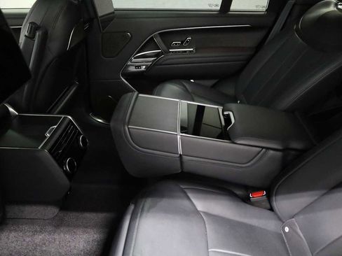 Used 2023 Land Rover Range Rover Long Wheelbase First Edition image 33