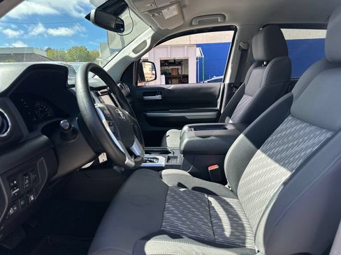 Used 2019 Toyota Tundra SR5 AWD/4WD image 13