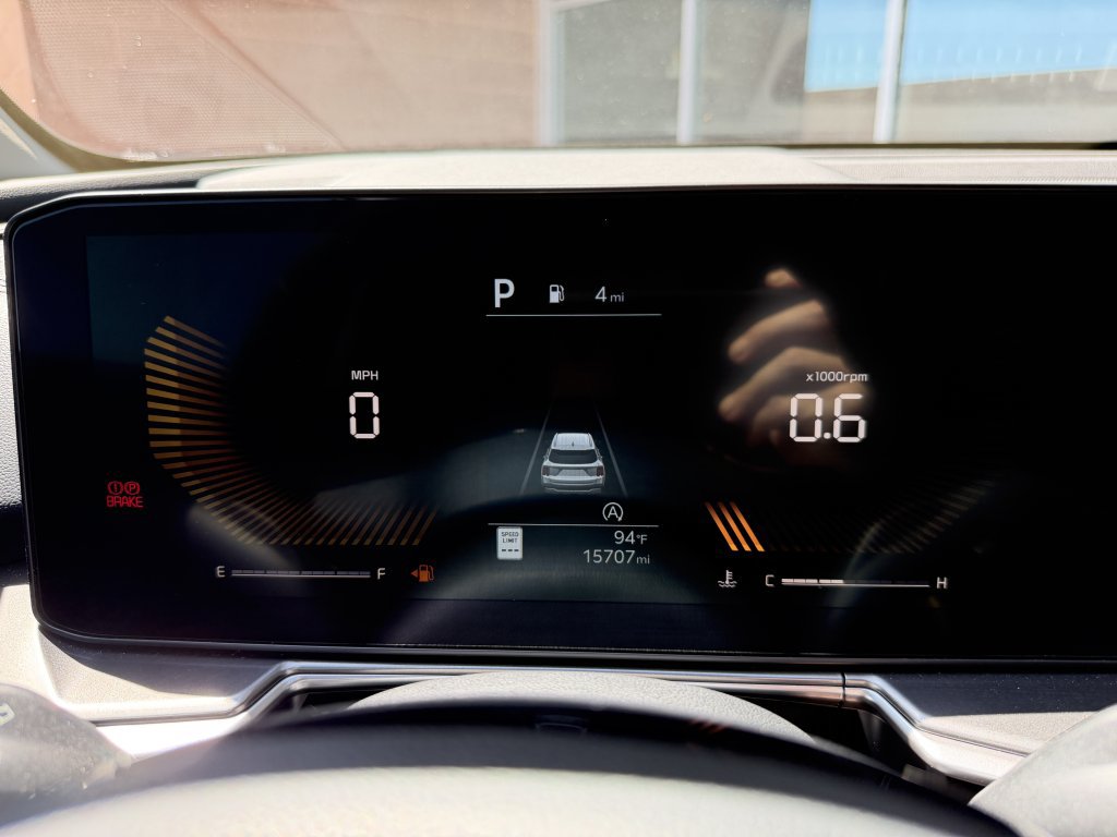Used 2025 Kia Sorento S w/ Panoramic Sunroof Package FWD image 17