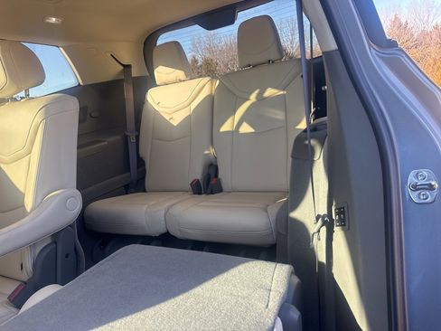 Certified 2025 Cadillac XT6 Premium Luxury w/ Technology Package image 43