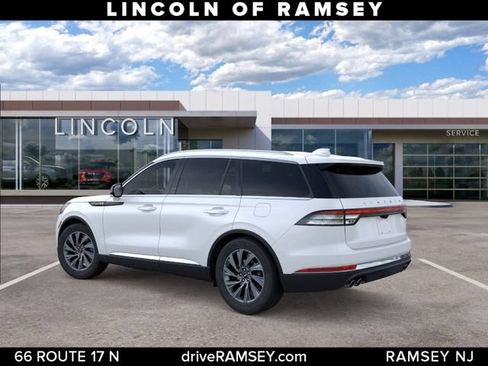 New 2026 Lincoln Aviator AWD image 5
