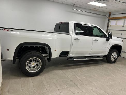 New 2026 Chevrolet Silverado 3500 LTZ w/ LTZ Plus Package AWD/4WD image 10