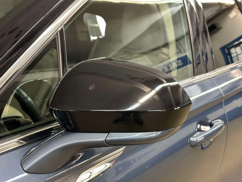 Used 2022 Lincoln Corsair AWD w/ Premium Package image 38