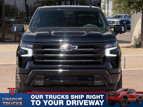 Used 2026 Chevrolet Silverado 1500 High Country w/ Midnight Edition AWD/4WD image 2