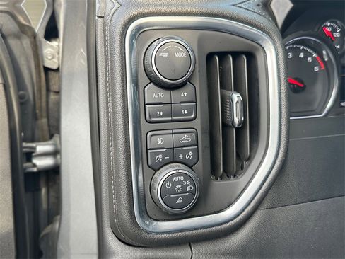 Used 2021 Chevrolet Silverado 1500 LTZ w/ LTZ Premium Package image 31