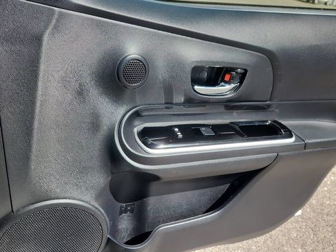 Used 2016 Toyota Prius C Three FWD image 11