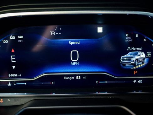 Used 2022 Chevrolet Tahoe RST w/ Luxury Package image 12