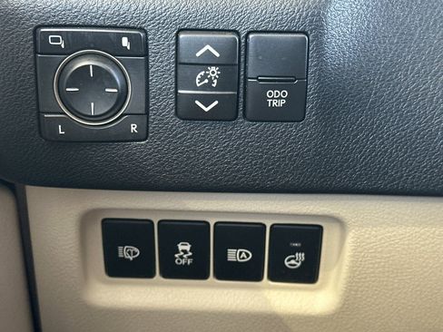 Certified 2022 Lexus GX 460 Premium w/ Premium Package AWD/4WD image 36