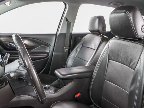 Used 2022 GMC Terrain SLT image 23