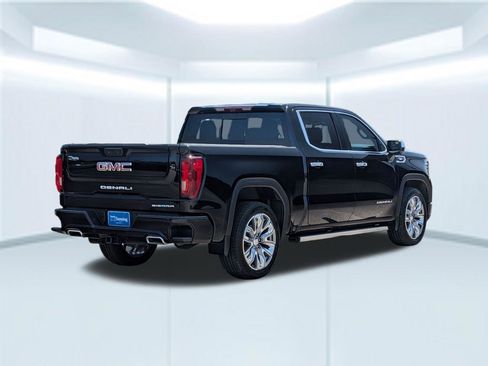 Used 2024 GMC Sierra 1500 Denali AWD/4WD image 6