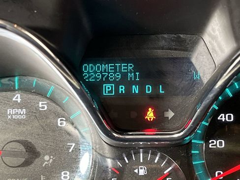 Used 2016 Chevrolet Traverse LT image 13