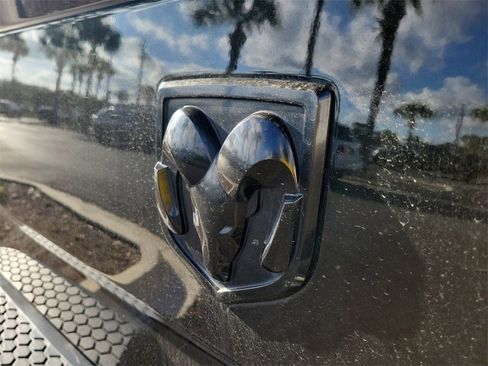 Used 2018 RAM 1500 Big Horn image 15