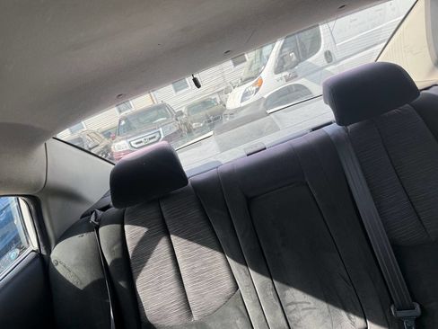 Used 2010 MAZDA MAZDA6 i Sport image 17