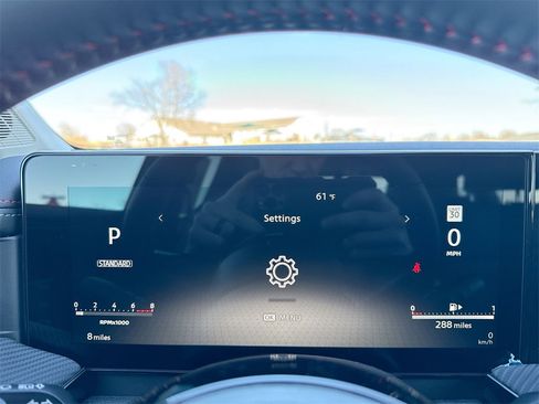 New 2025 Nissan Kicks SR image 43