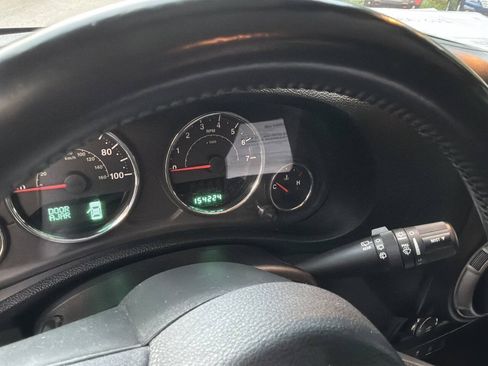 Used 2013 Jeep Wrangler Unlimited Sport AWD/4WD image 13