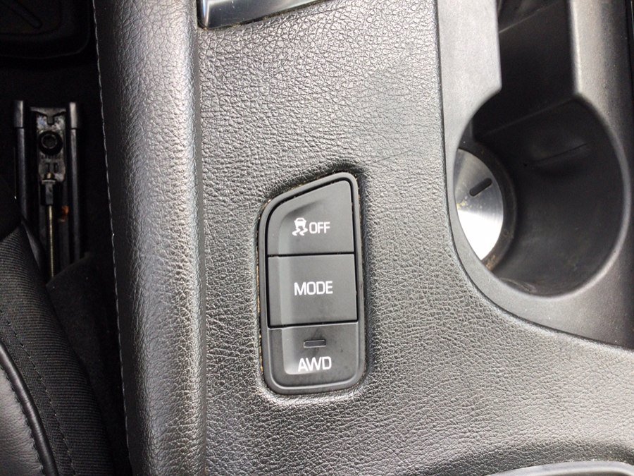 Used 2018 Cadillac XT5 Luxury w/ Driver Awareness Package AWD/4WD image 37