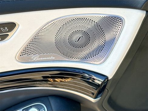 Used 2019 Mercedes-Benz S 560 4MATIC Sedan image 20
