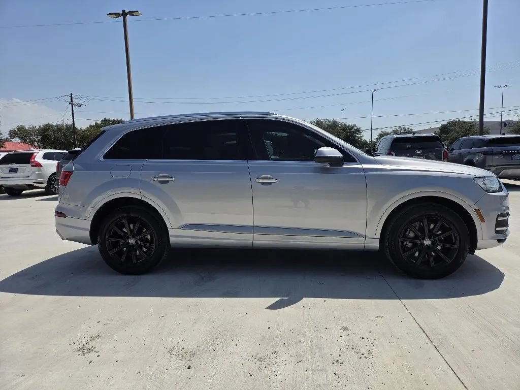 Used 2018 Audi Q7 3.0T Prestige w/ Prestige Package AWD/4WD image 4