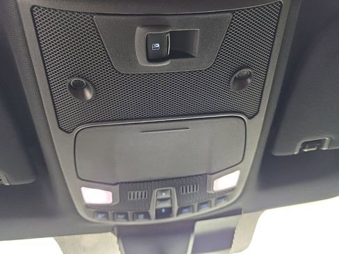 Used 2019 Ford F150 Platinum w/ Max Trailer Tow Package image 27