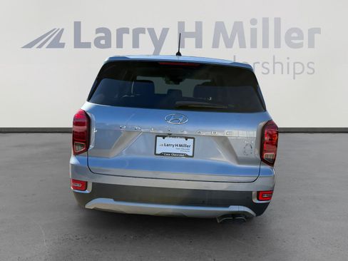 Used 2020 Hyundai Palisade SE image 4