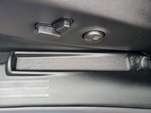 New 2026 Chrysler Pacifica Select image 35