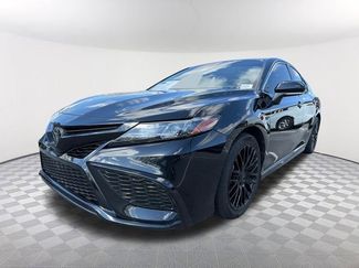Used 2022 Toyota Camry SE video 1