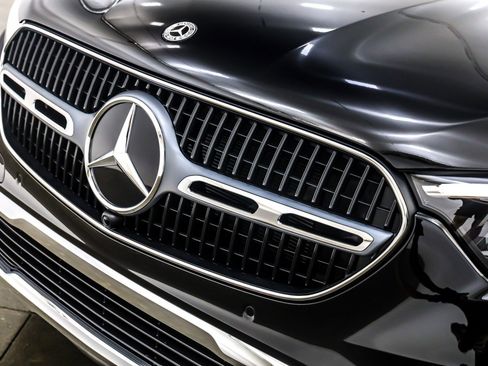 New 2026 Mercedes-Benz GLC 300 image 13