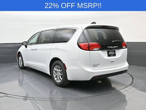New 2026 Chrysler Voyager LX FWD image 5